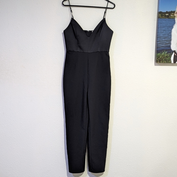 Finder's Keepers Paradise Jumpsuit - Picture 10 of 10
